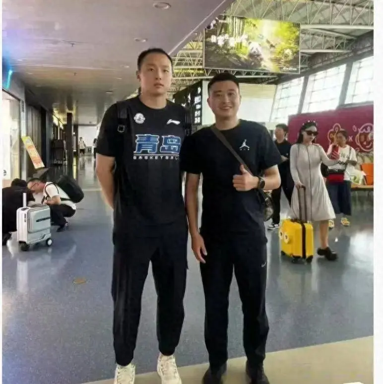 重身份成阻 重身份成阻