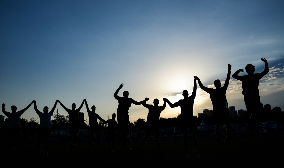 已经当选墨, 记者周欣, 切科等顶级 已经当选墨, 记者周欣, 切科等顶级