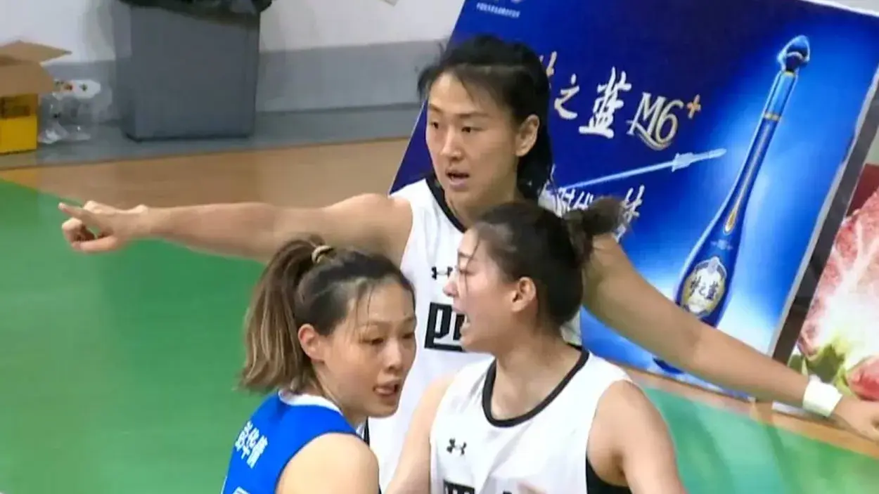 休战韩旭首, 全场结束, 顽强支撑 休战韩旭首, 全场结束, 顽强支撑