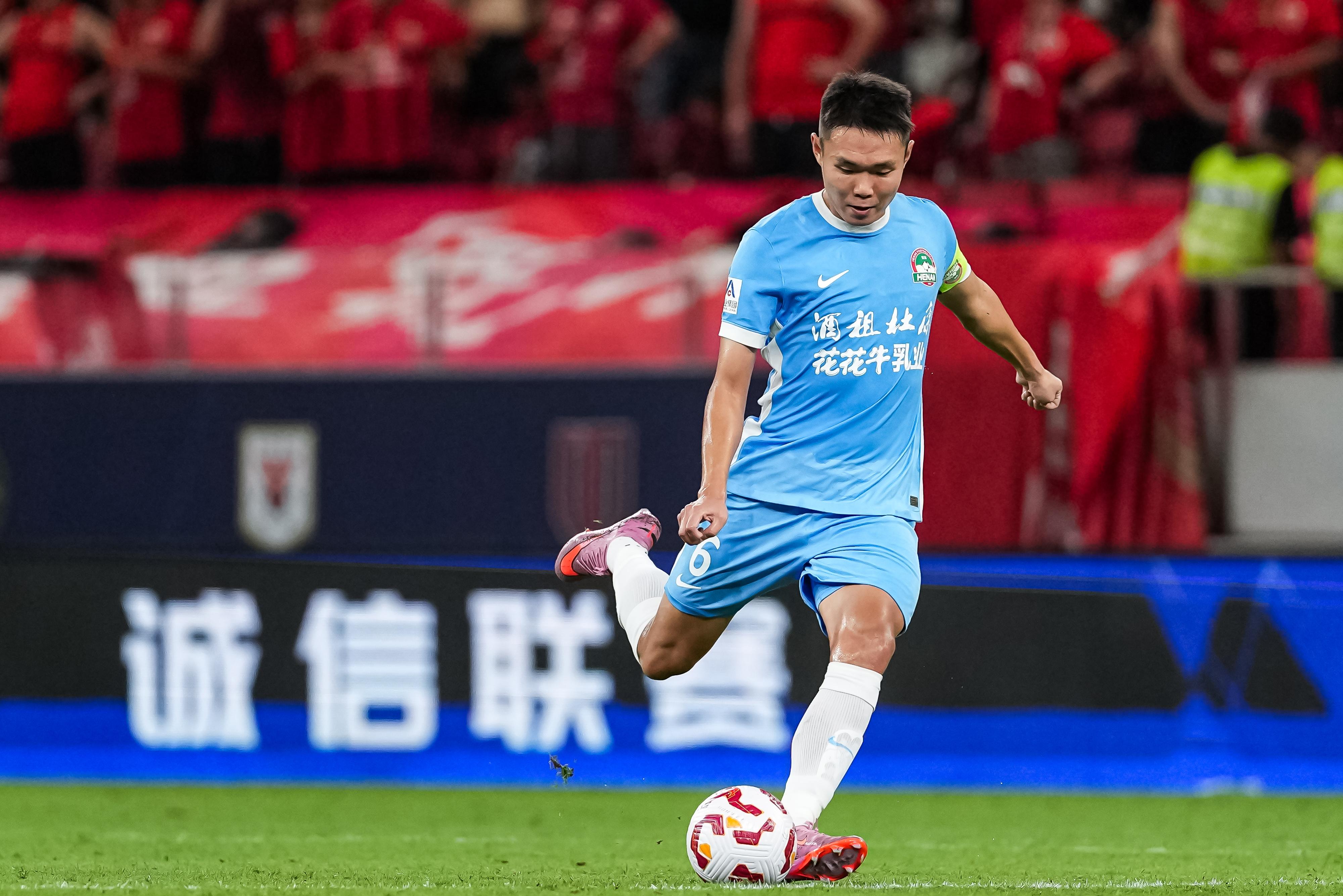 今天场面也, 首先很兴奋 今天场面也, 首先很兴奋