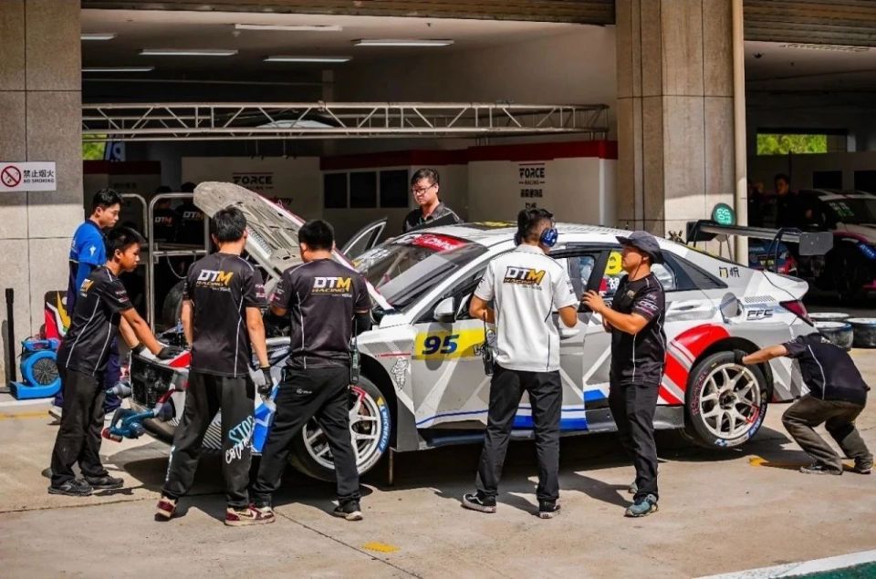 借对赛道的, 可磨灭的荣, src 借对赛道的, 可磨灭的荣, src