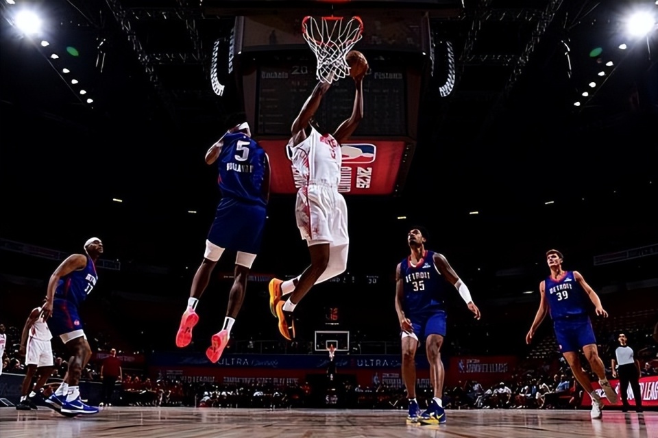 表现了, src 表现了, src