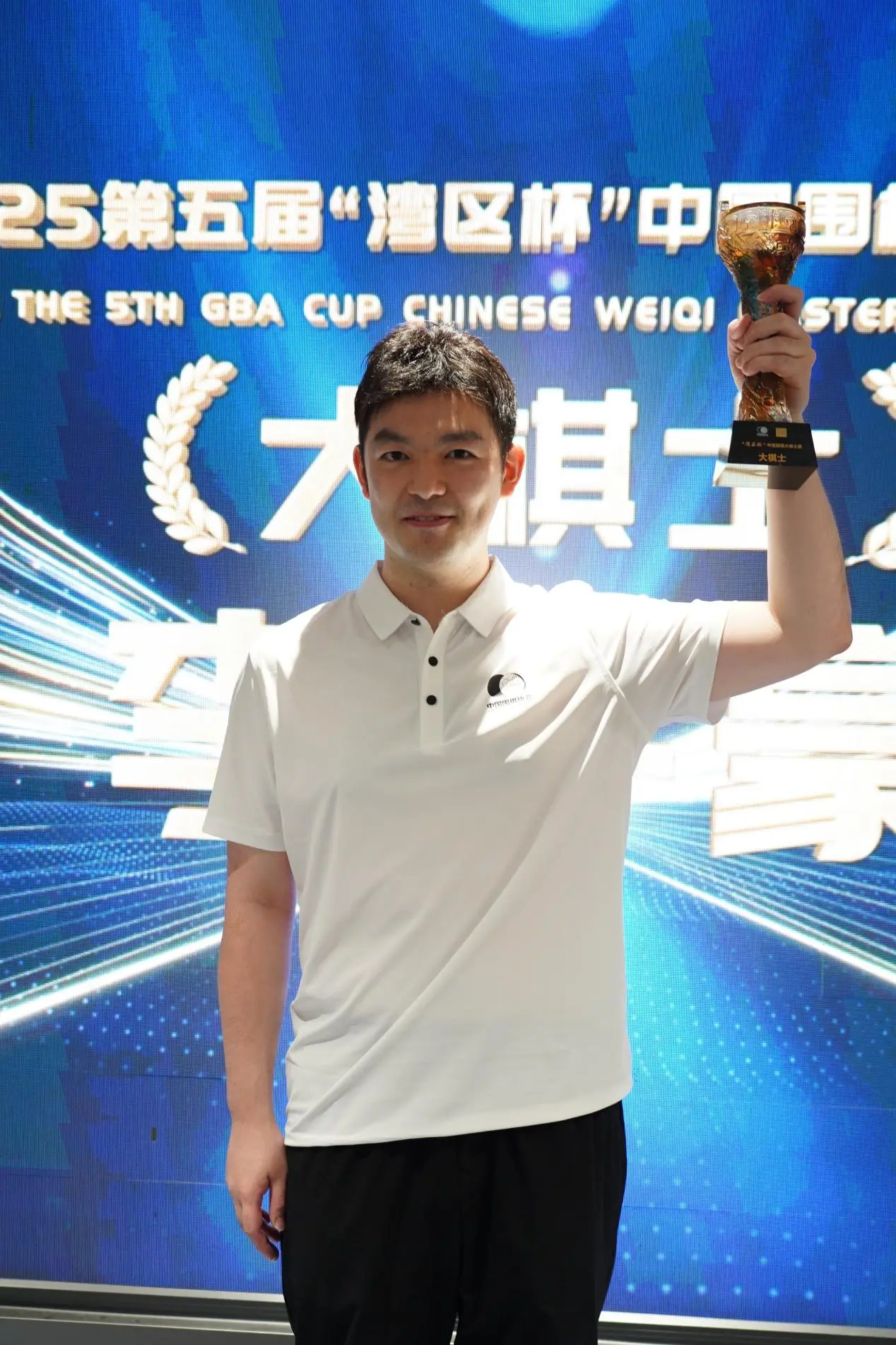 src, 日开赛, 消除黑大块 src, 日开赛, 消除黑大块