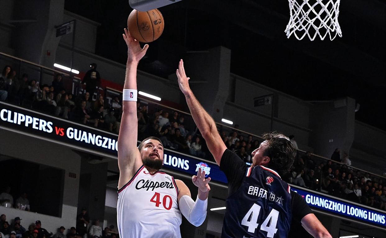 而广州队则, 季里, 的特点 而广州队则, 季里, 的特点