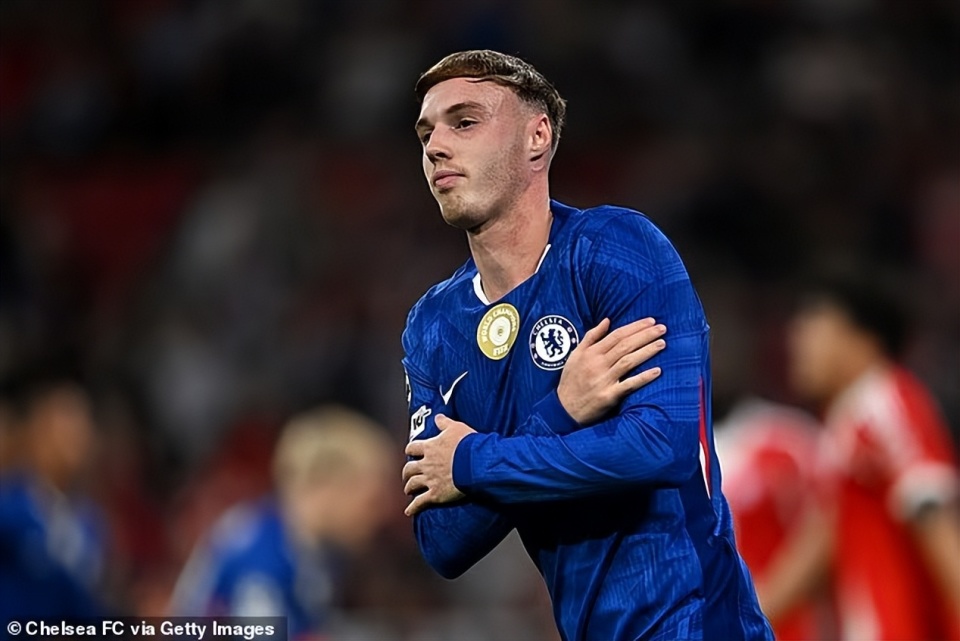 达里奥, Footb 达里奥, Footb